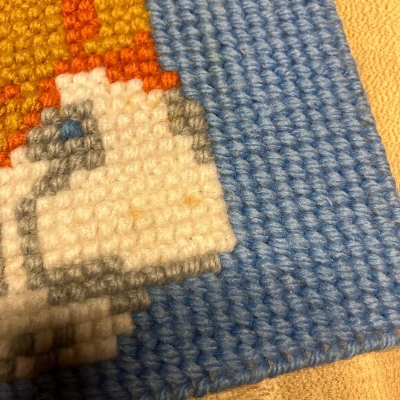 Plastic canvas vintage needle work picture kitten and puppy kitschy home decor - Picture 5 of 6